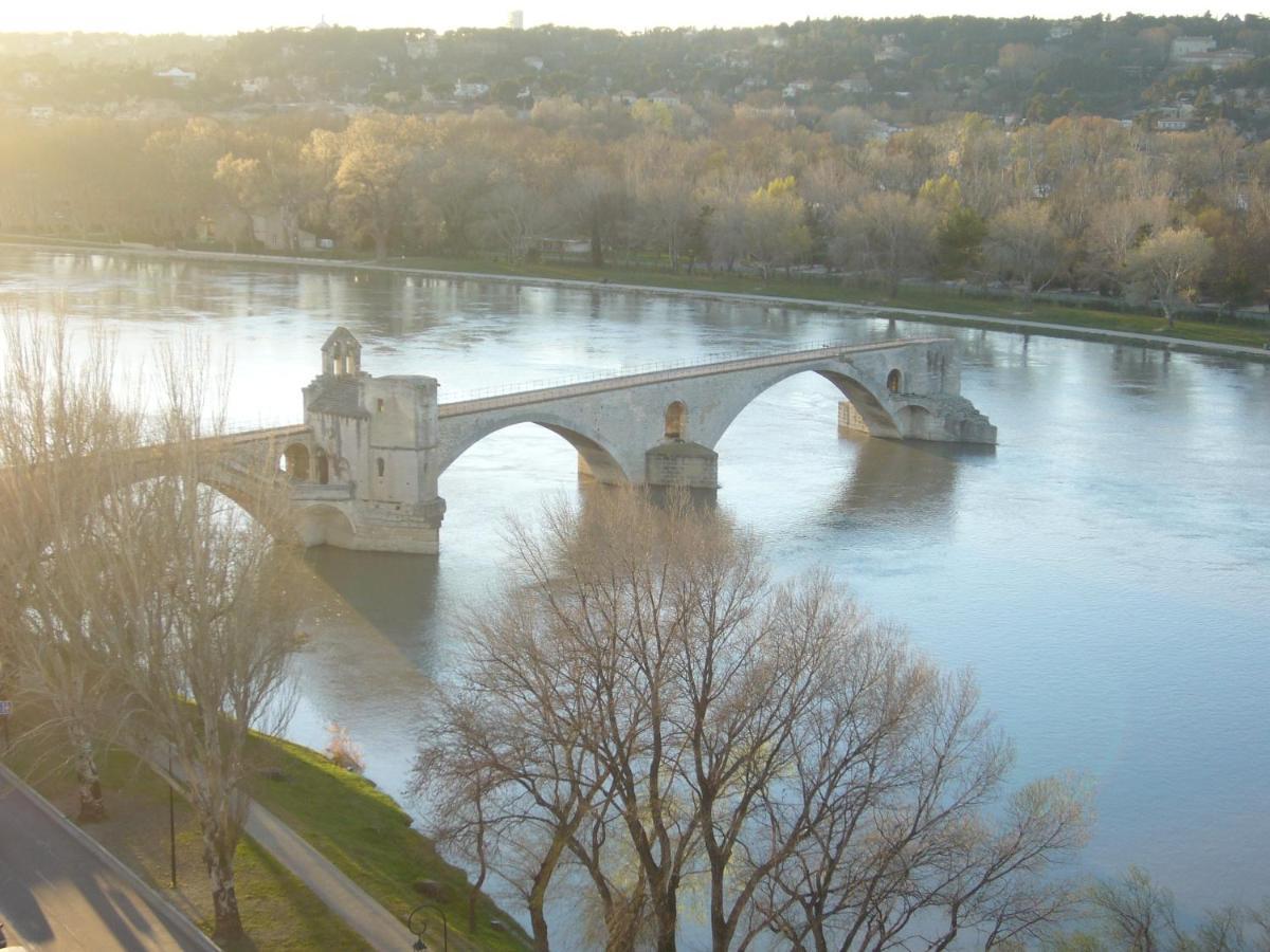 Et Calme Les Avignon Entree Et Cour Independantes Climatisation Piscine Parking *