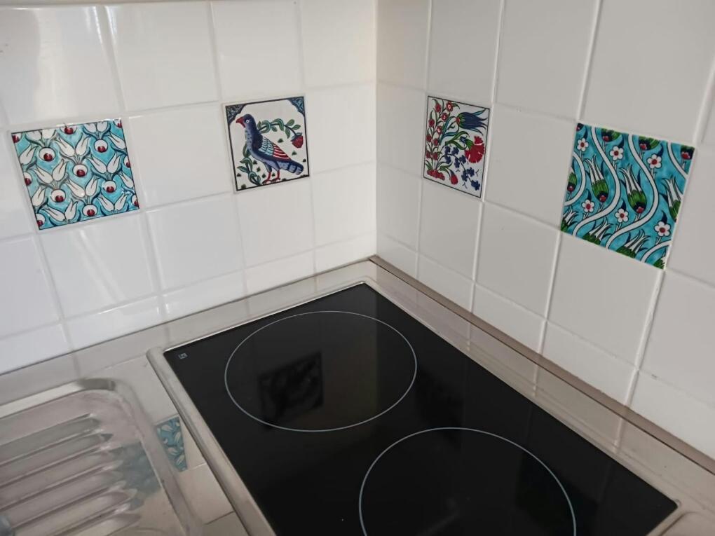 Apartment Et Calme Les Avignon Entree Et Cour Independantes Climatisation Piscine Parking *